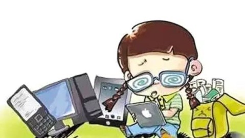 孩子沉迷手机，如何保护与矫正视力